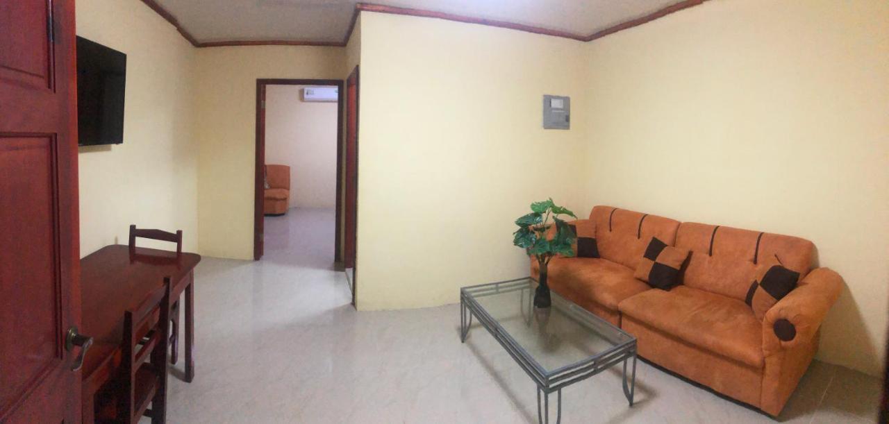 Reff Hotel โบกัสทาวน์ ภายนอก รูปภาพ